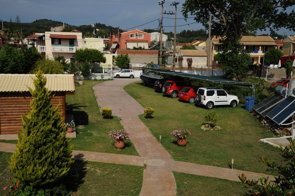 Biscoutsis Apartments & Studios Кавос Екстер'єр фото